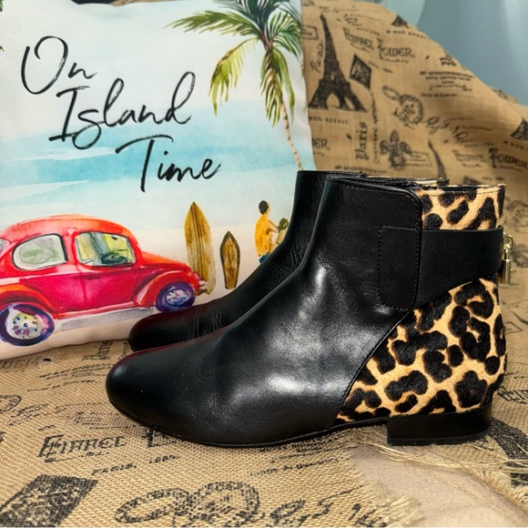 Michael Kors Black Leather/Leopard Print Calf Hair Side Zip Ankle Boots Size 8 - Picture 1 of 13